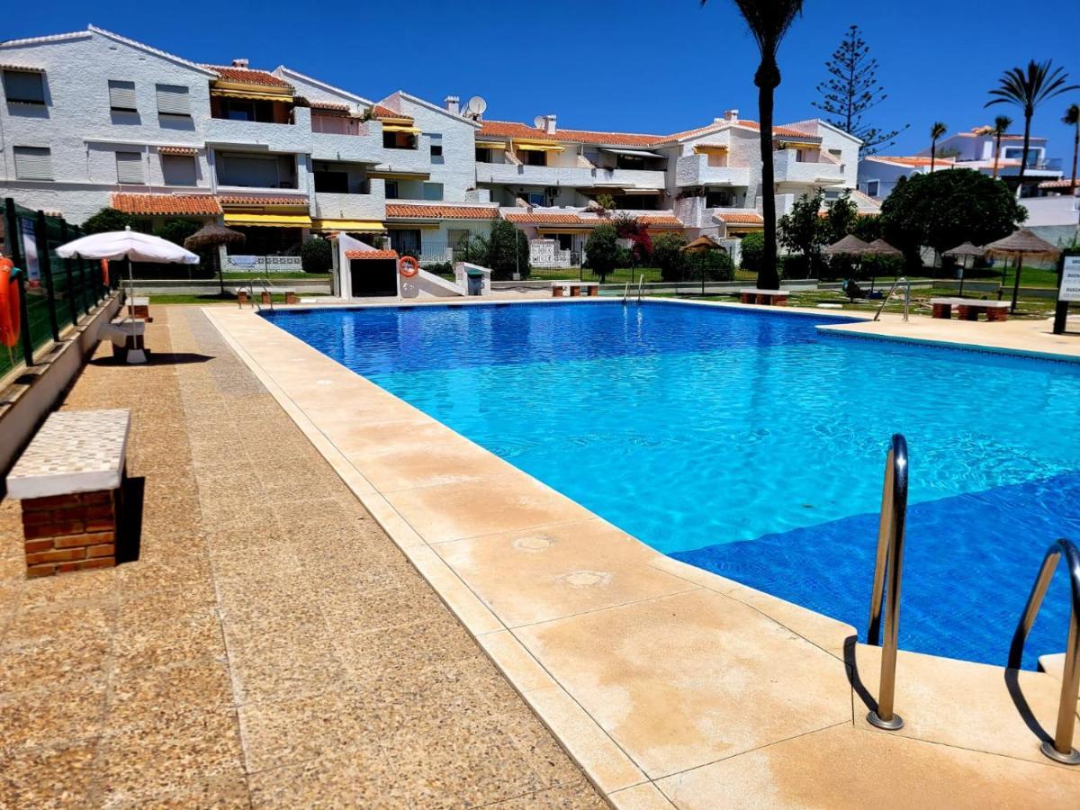 הוילה לה קאלה דה מיחאס Casa Bella מראה חיצוני תמונה